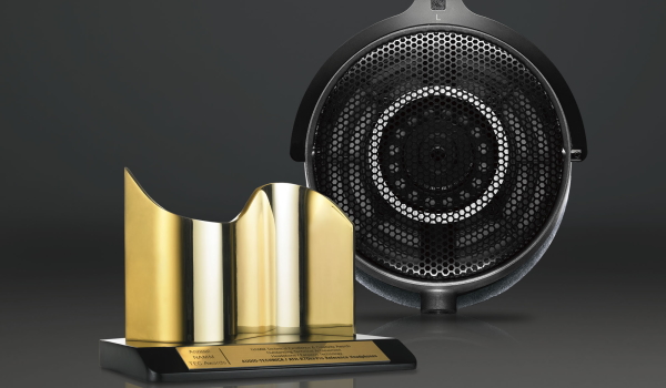 Audio-Technica ATH-R70xa TEC Award