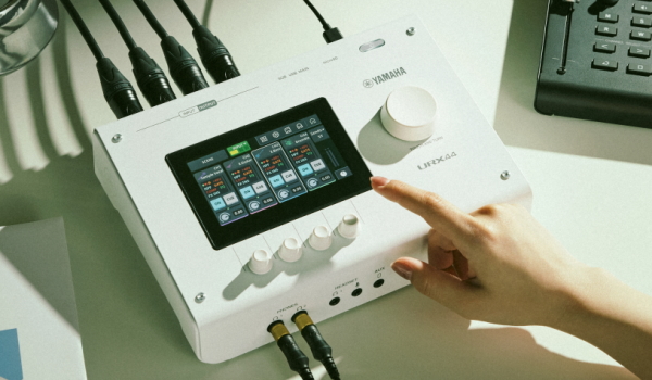 Yamaha MGX & URX Serie und CC1