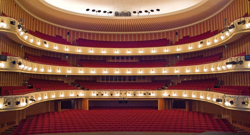 Salzbrenner Opernhaus Duesseldorf Zuschauerraum (C) HansJoerg Michel