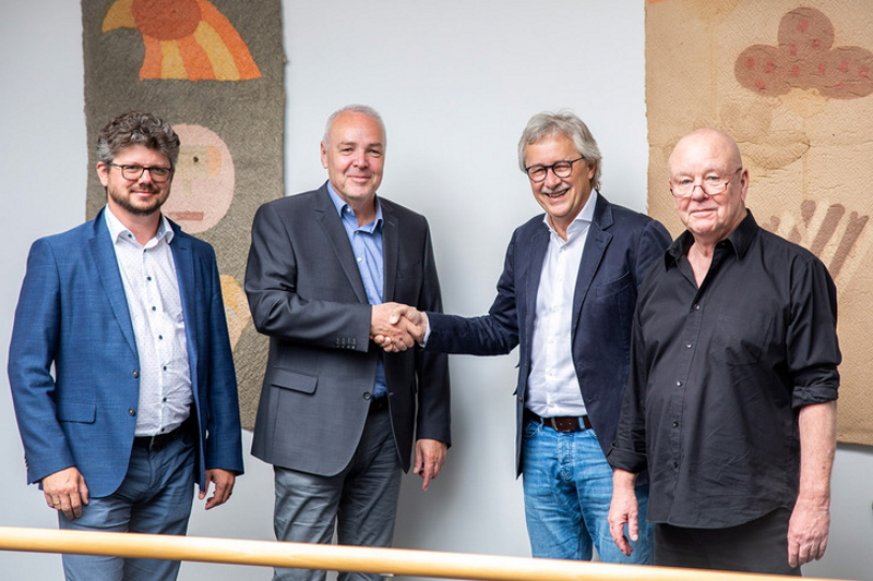 BroadcastSolutions Wladislaw Grabowski Stefan Breder Hanno Mahr Peter Thum