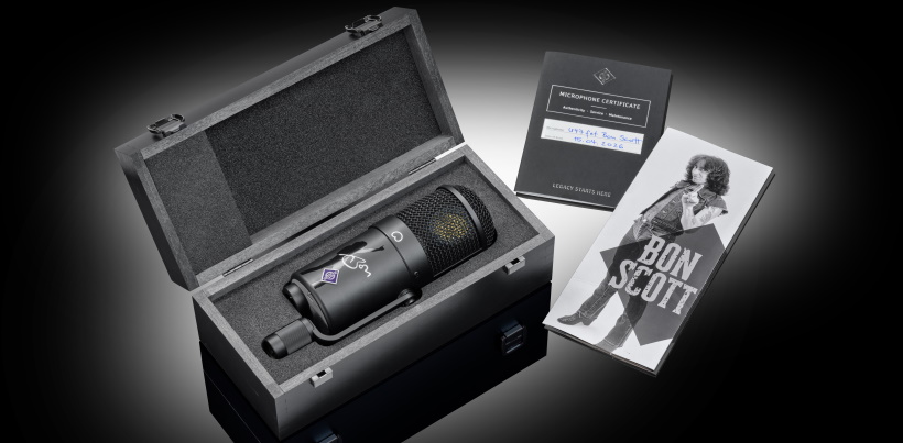 Neumann U 47 fet Bon Scott Edition Open Case